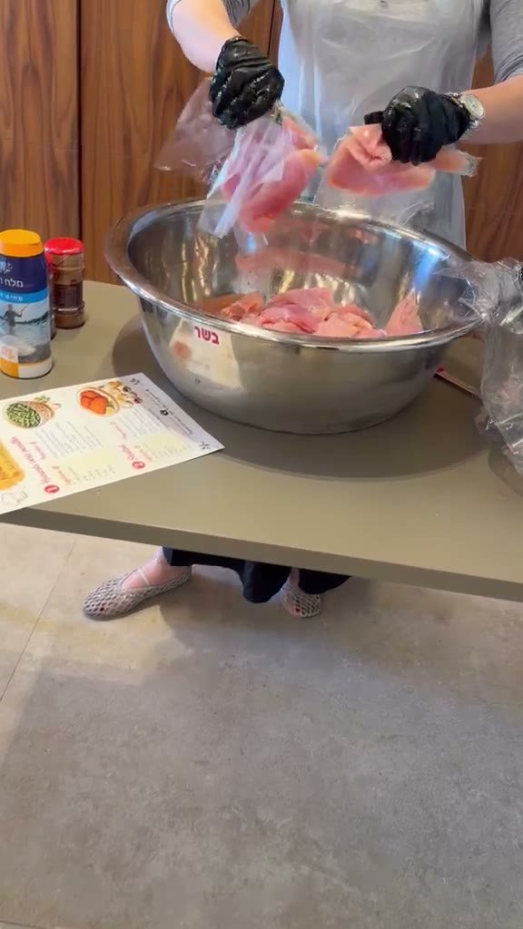 Le poulet mariné, prêt à cuisiner